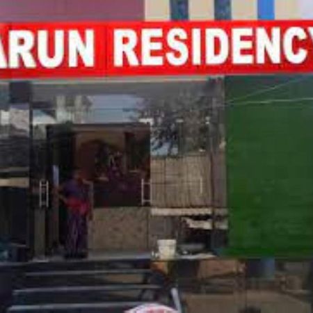 Varun Residency 바드라찰람 외부 사진